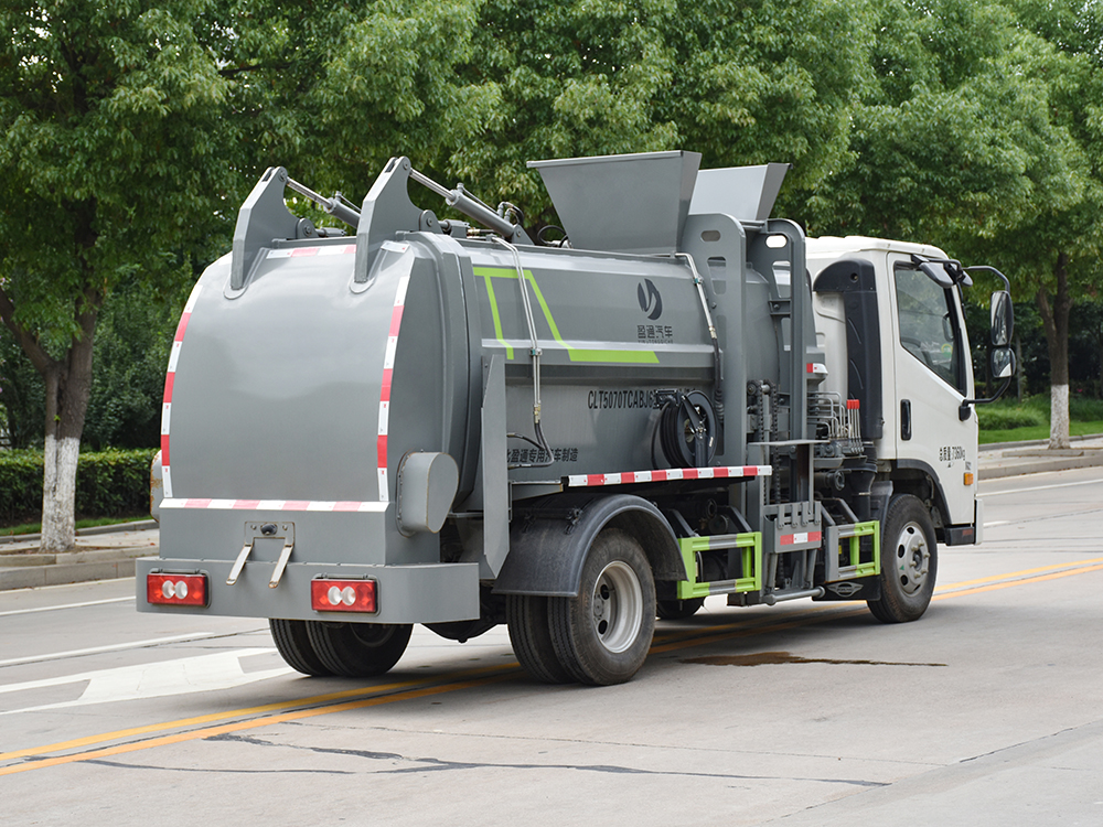 CLT5070TCABJ6型餐廚垃圾車