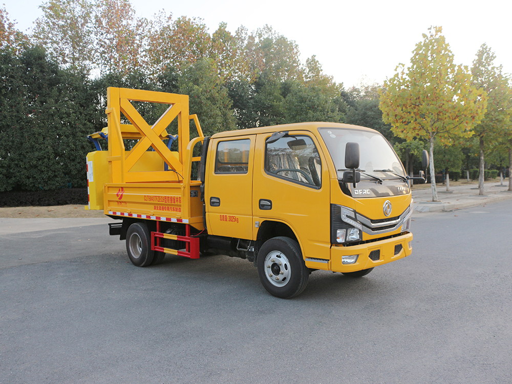 CLT5040TFZEQ6型防撞緩沖車