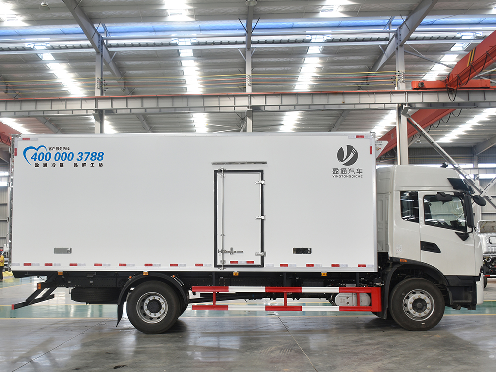 東風(fēng)天錦冷藏車
