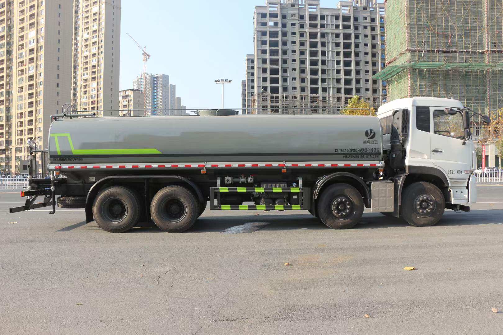 25方灑水車-東風(fēng)天龍25方灑水車