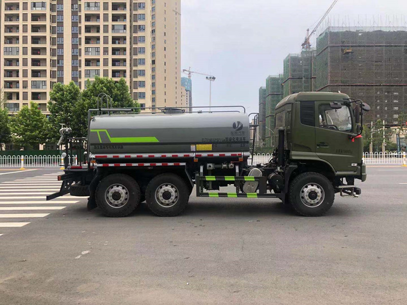 東風(fēng)天錦10方灑水車-六驅(qū)動(dòng)灑水車