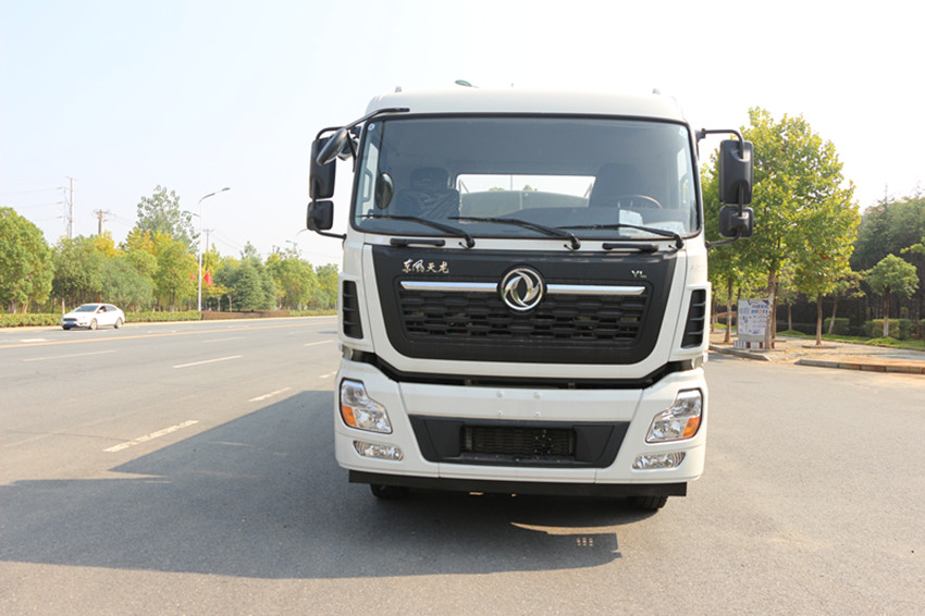 東風(fēng)天龍 18.3 方灑水車(chē)