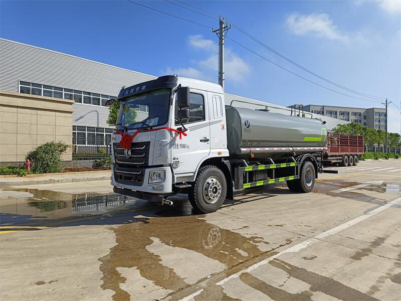 東風華神 15方灑水車