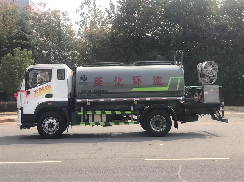 福田12方奧鈴大黃蜂抑塵車