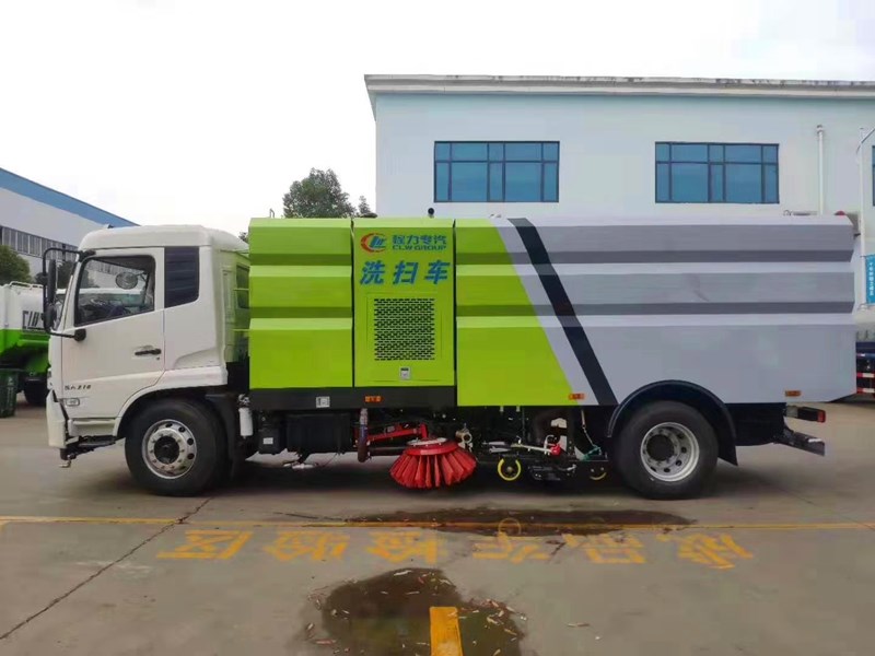 國六東風(fēng)天錦洗掃車-15噸洗掃車